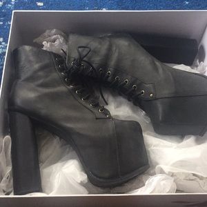 #jeffreycampbell Lita